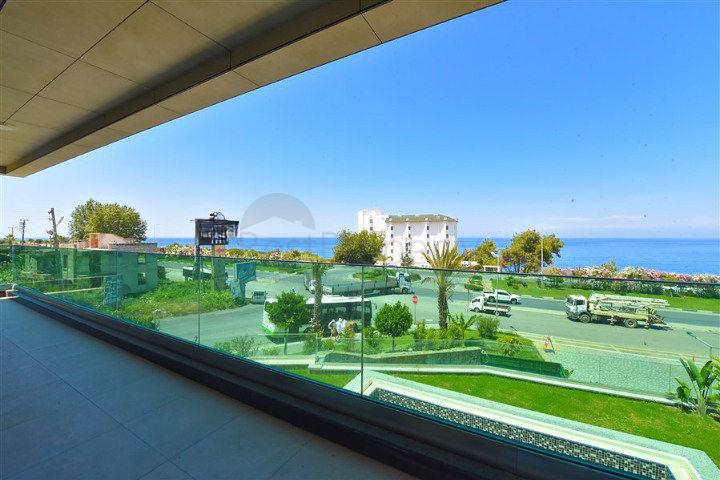 Виллы премиального сегмента на первой береговой линии в Каргыджаке