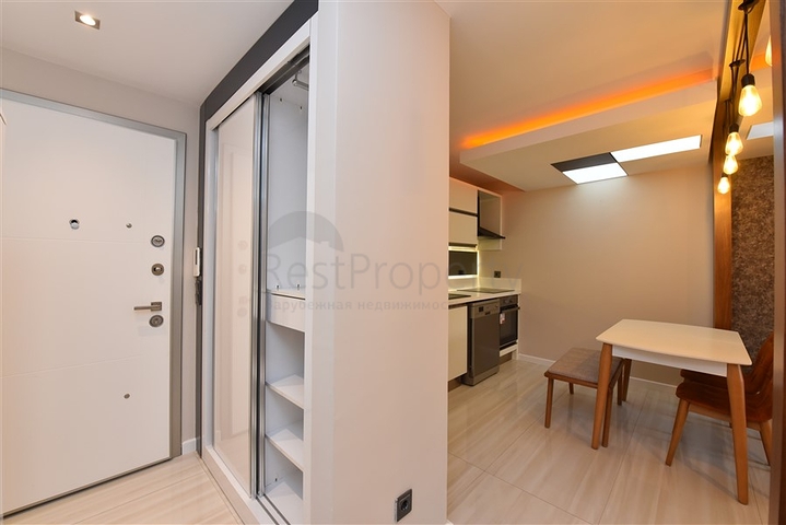 На аренду представлена квартира 1+1 в комплексе района Каргыджак