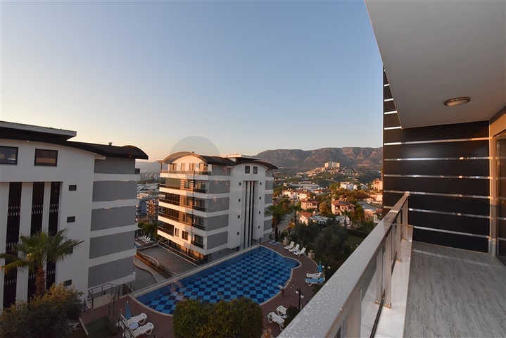 На аренду представлена квартира 1+1 в комплексе района Каргыджак