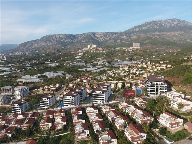 На аренду представлена квартира 1+1 в комплексе района Каргыджак