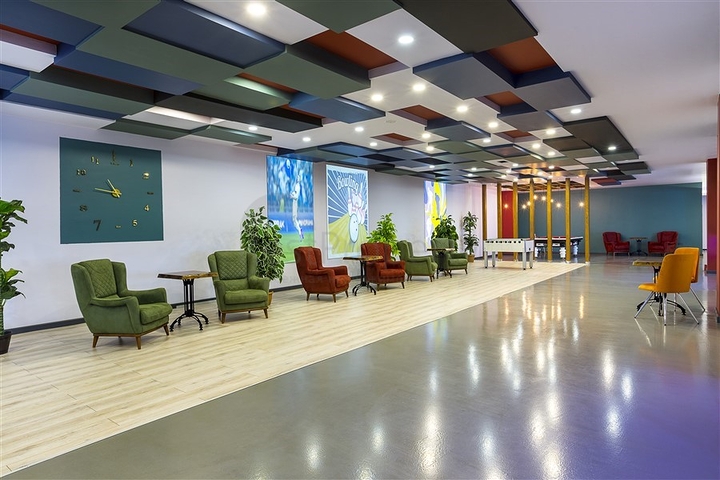 На аренду представлена квартира 1+1 в комплексе района Каргыджак