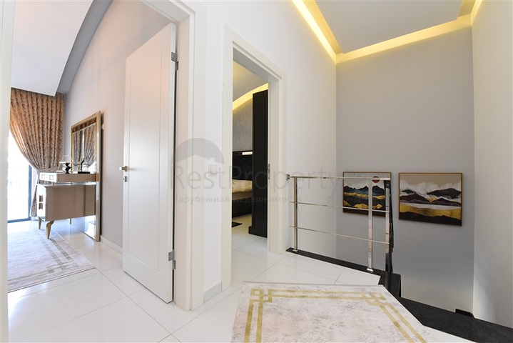 Двухэтажная квартира в одном из лучших комплексов района Каргыджак