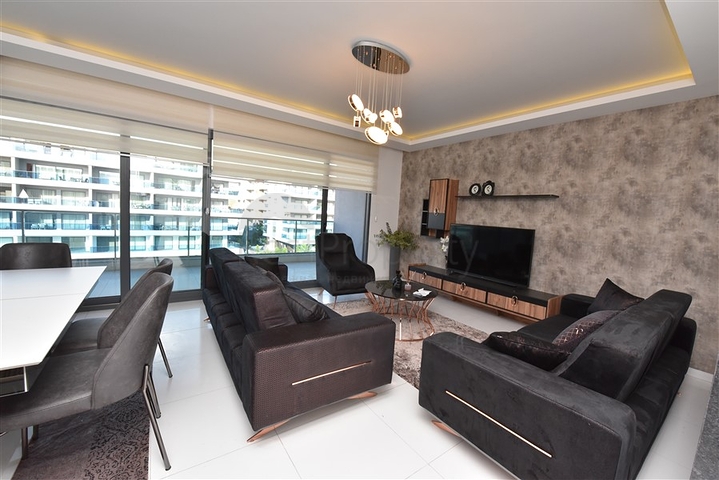 Двухэтажная квартира в одном из лучших комплексов района Каргыджак