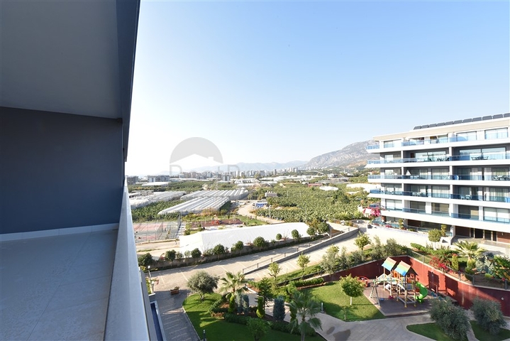 Двухэтажная квартира в одном из лучших комплексов района Каргыджак