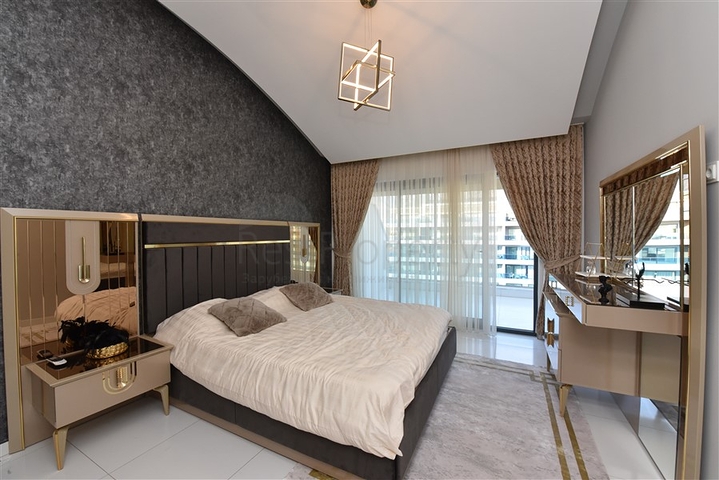 Двухэтажная квартира в одном из лучших комплексов района Каргыджак