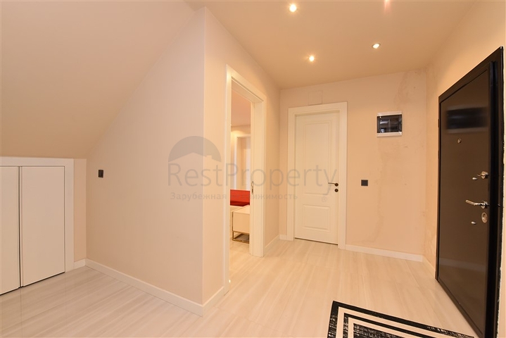 Пентхаус 3+1 в Махмутларе на аренду