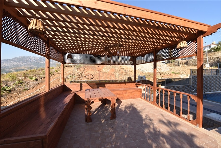 Шикарная двухэтажная вилла в районе Каргыджак под гражданство