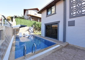 Шикарная двухэтажная вилла в районе Каргыджак под гражданство