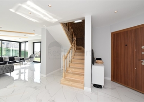 Шикарная двухэтажная вилла в районе Каргыджак под гражданство