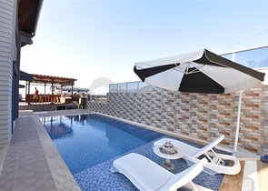 Шикарная двухэтажная вилла в районе Каргыджак под гражданство