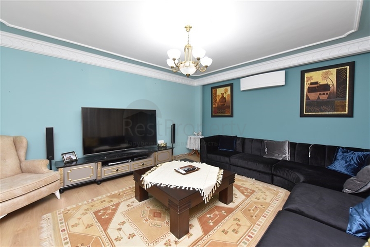 Вилла с мебелью в европейском районе Оба