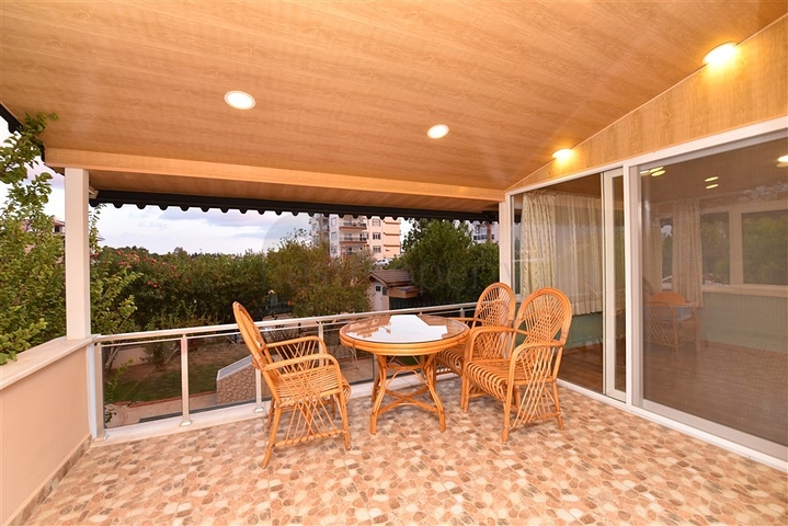 Вилла с мебелью в европейском районе Оба