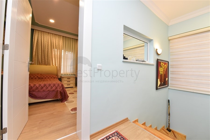 Вилла с мебелью в европейском районе Оба