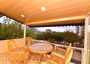 Вилла с мебелью в европейском районе Оба