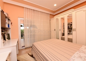 Вилла с мебелью в европейском районе Оба