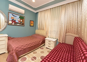 Вилла с мебелью в европейском районе Оба