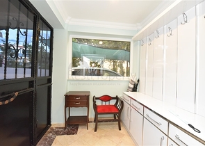 Вилла с мебелью в европейском районе Оба