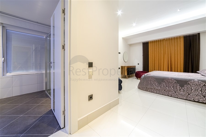 Просторный пентхаус 3+1 в качественном комплексе