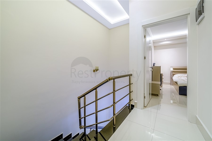 Просторный пентхаус 3+1 в качественном комплексе