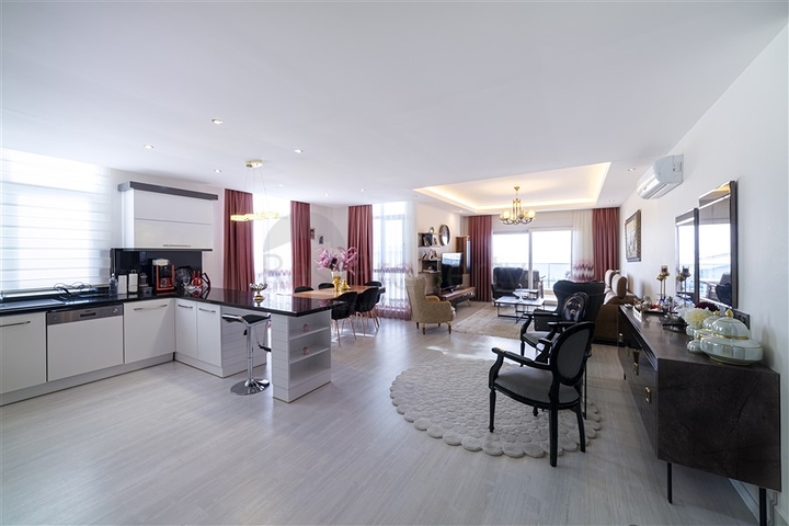 Просторный пентхаус 3+1 в качественном комплексе