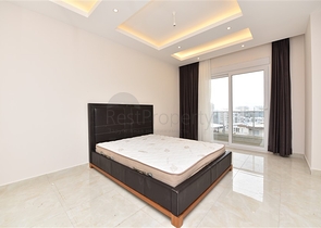 Четырехкомнатный пентхаус с панорамным видом на море в районе Махмутлар