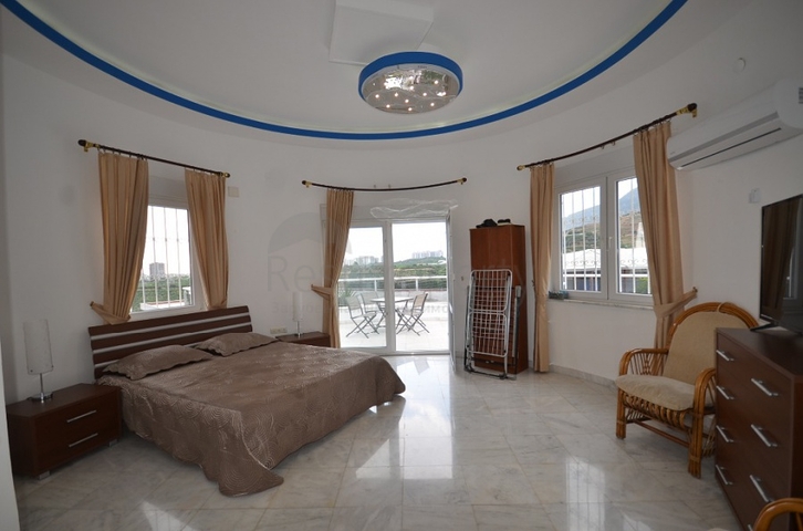 Продается вилла 3+1 в районе Каргыджак