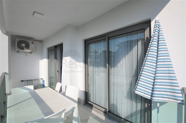 Меблированная квартира 1+1 на первой линии в Кестеле