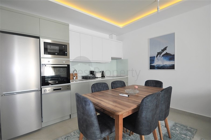 Меблированная квартира 1+1 на первой линии в Кестеле