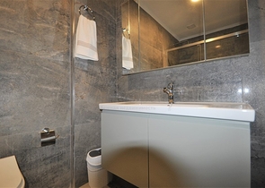 Меблированная квартира 1+1 на первой линии в Кестеле