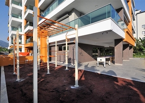 Меблированная квартира 1+1 на первой линии в Кестеле