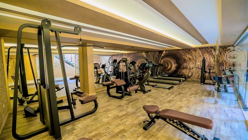 Трехкомнатная квартира в районе пляжа Клеопатры 