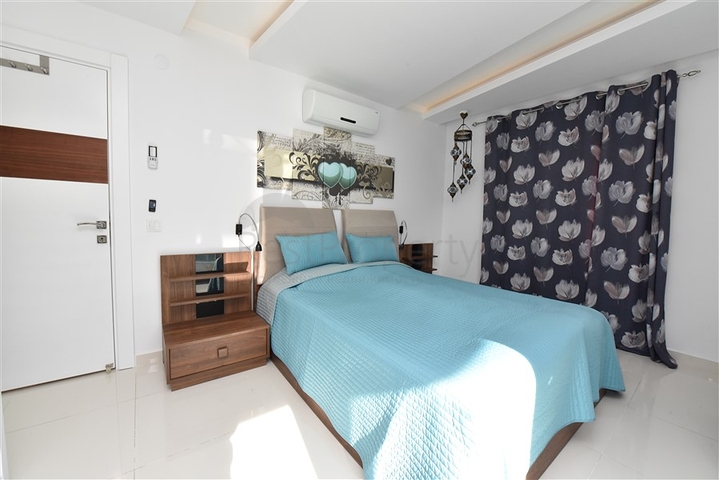 Трехкомнатная квартира в районе пляжа Клеопатры 