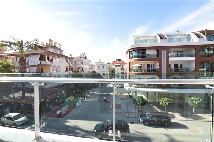 Трехкомнатная квартира в районе пляжа Клеопатры 