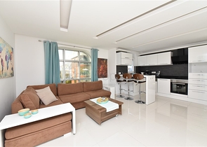 Трехкомнатная квартира в районе пляжа Клеопатры 