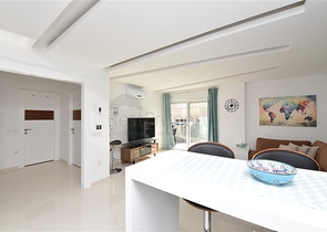 Трехкомнатная квартира в районе пляжа Клеопатры 