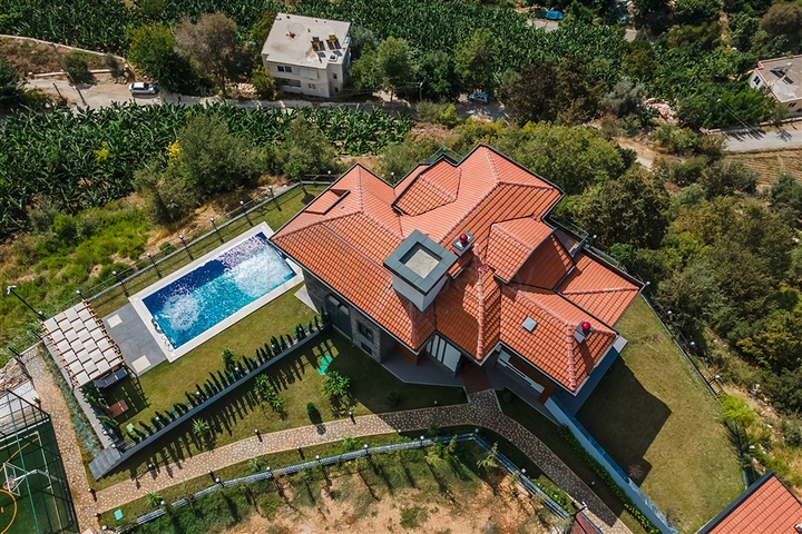 Вилла 5+1 с возможностью получения турецкого гражданства 