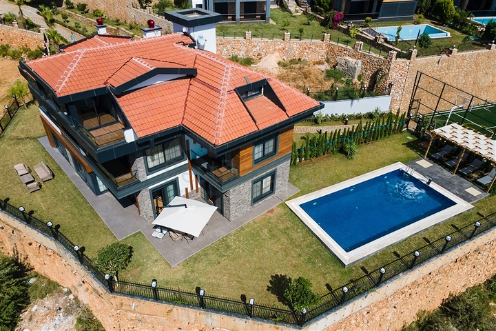 Вилла 5+1 с возможностью получения турецкого гражданства 