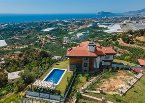 Вилла 5+1 с возможностью получения турецкого гражданства 