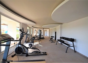 Четырехкомнатный пентхаус с панорамным видом на море 