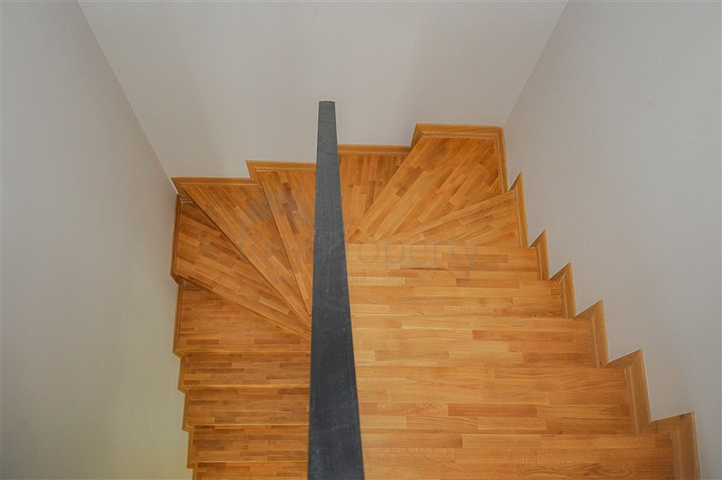 Пентхаус для большой семьи с шикарным видом на море и горы