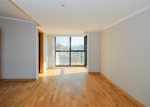 Пентхаус для большой семьи с шикарным видом на море и горы