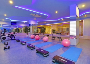 Пентхаус для большой семьи с шикарным видом на море и горы