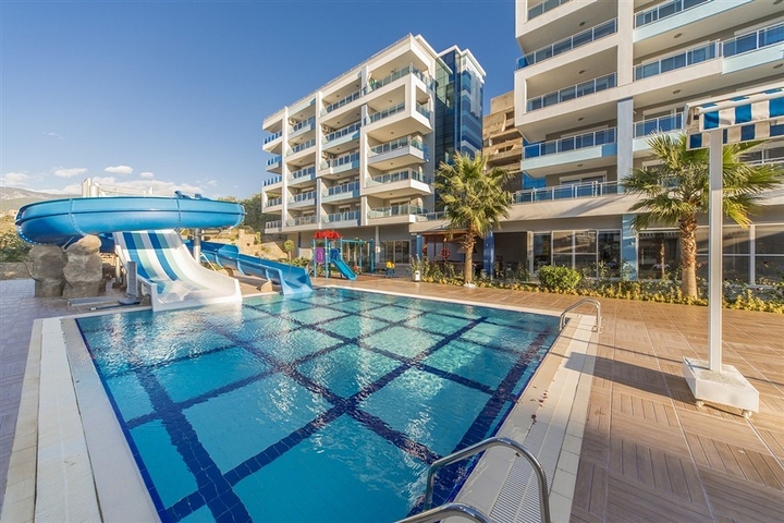 Двухэтажная квартира 2+1 в комплексе с богатой инфраструктурой