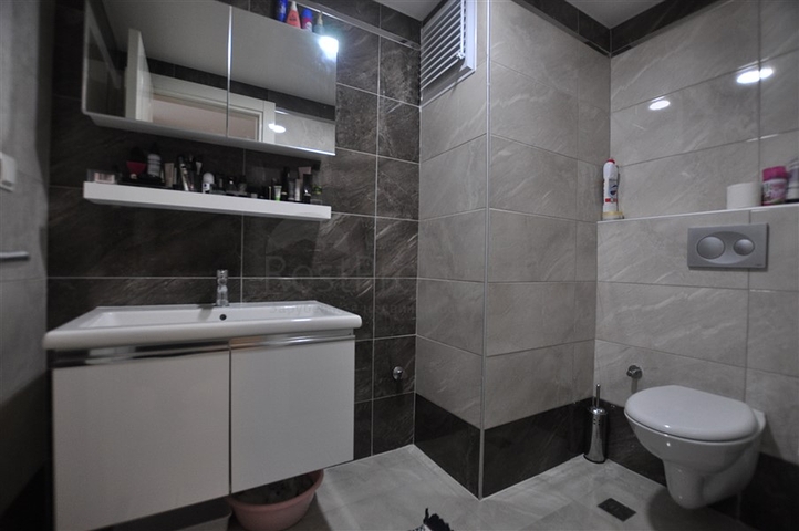 Двухэтажная квартира 2+1 в комплексе с богатой инфраструктурой