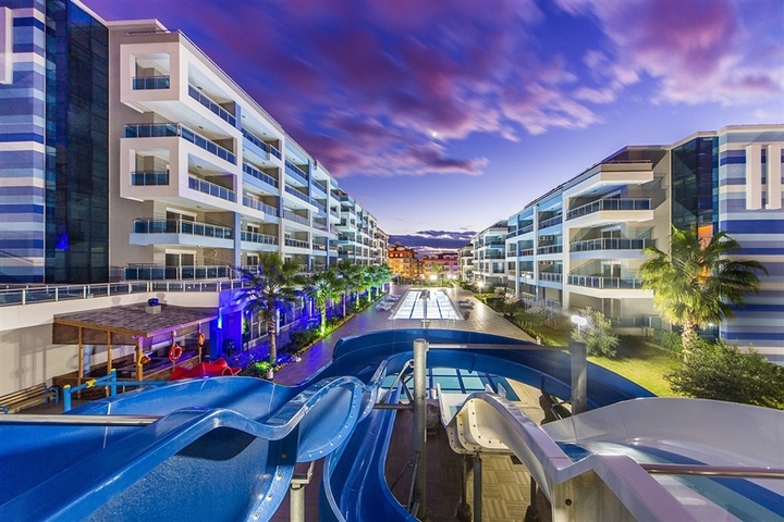 Двухэтажная квартира 2+1 в комплексе с богатой инфраструктурой