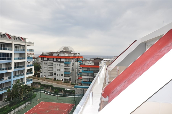 Двухэтажная квартира 2+1 в комплексе с богатой инфраструктурой