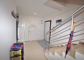 Двухэтажная квартира 2+1 в комплексе с богатой инфраструктурой