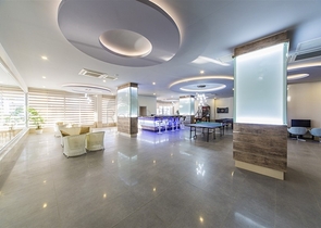 Двухэтажная квартира 2+1 в комплексе с богатой инфраструктурой