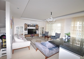 Двухэтажная квартира 2+1 в комплексе с богатой инфраструктурой