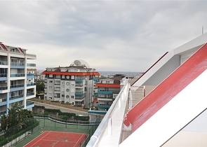 Двухэтажная квартира 2+1 в комплексе с богатой инфраструктурой